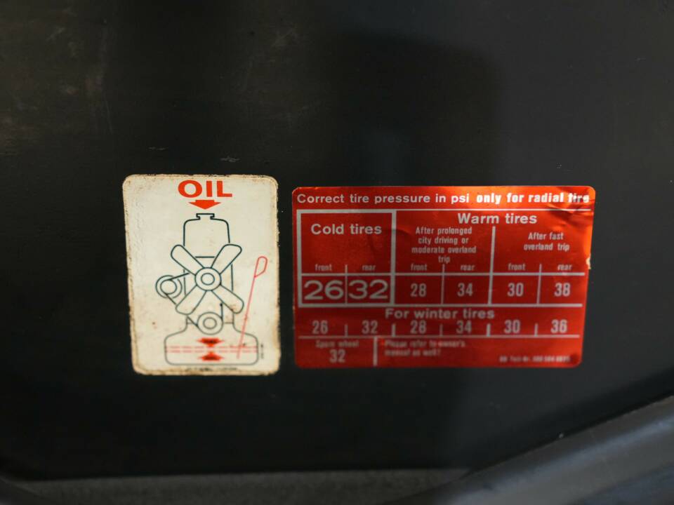 Bild 26/39 von Mercedes-Benz 280 SL (1970)