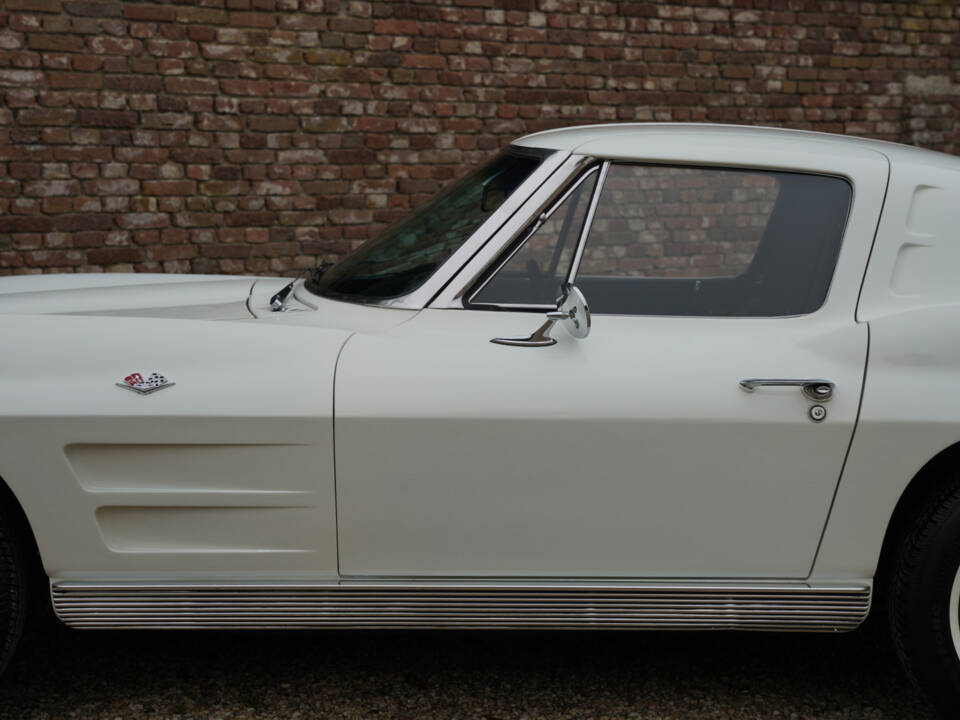 Image 34/50 of Chevrolet Corvette Sting Ray (1963)