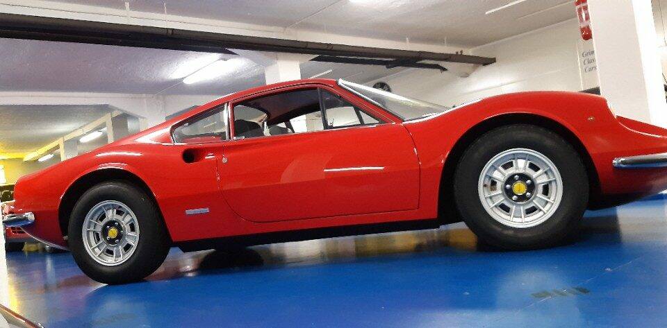 Afbeelding 28/50 van Ferrari Dino 246 GT (1972)