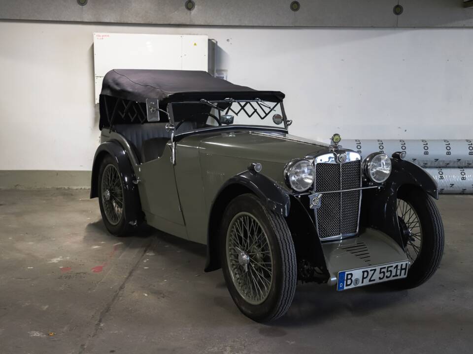 Image 46/66 of MG J1 Midget (1932)