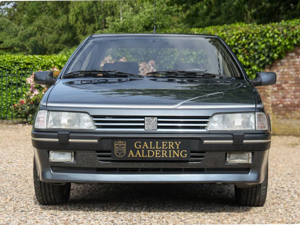 Bild 29/50 von Peugeot 405 Mi16 (1990)