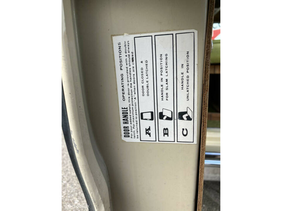 Image 45/50 of Ford Econoline E 300 (1971)