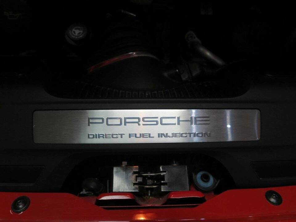 Image 33/50 of Porsche 911 Carrera 4S (2011)
