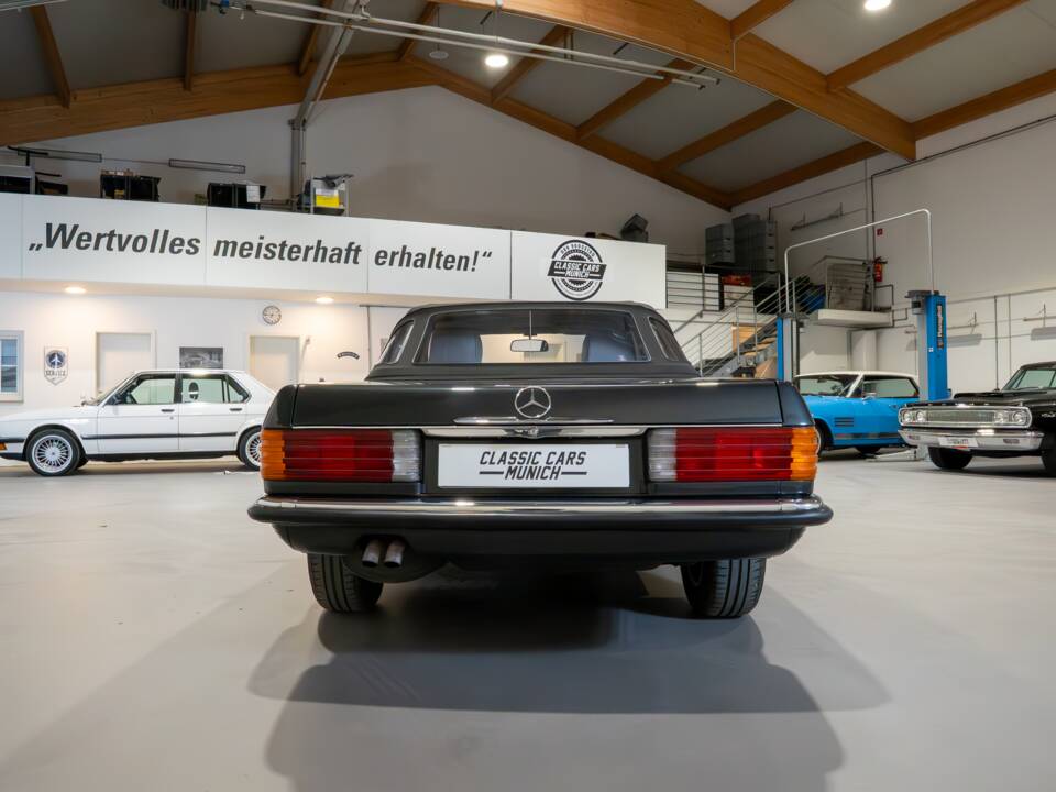 Image 5/32 of Mercedes-Benz 280 SL (1985)