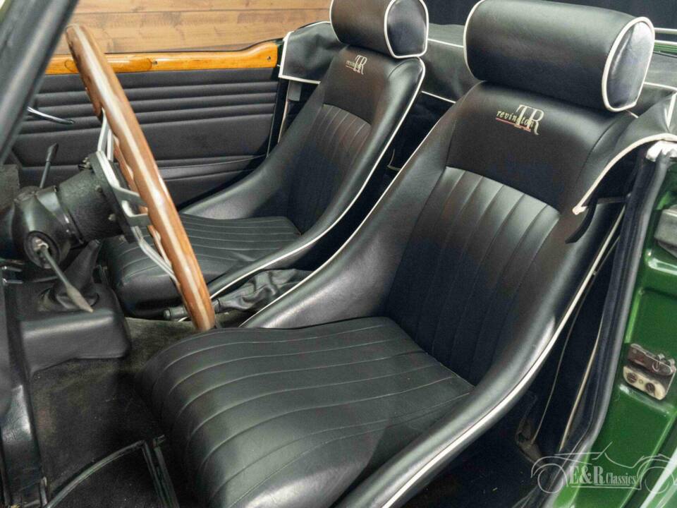 Immagine 10/19 di Triumph TR 250 (1967)