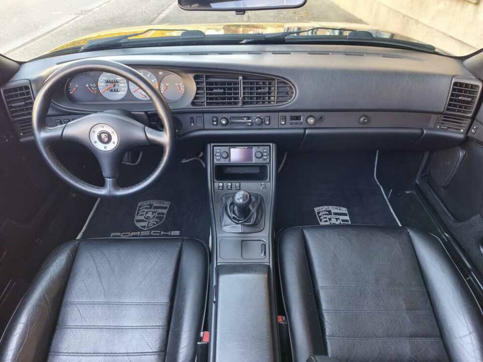 Image 13/24 of Porsche 944 Turbo (1991)