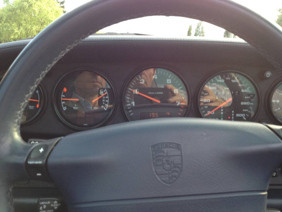 Imagen 22/96 de Porsche 911 Carrera (1996)