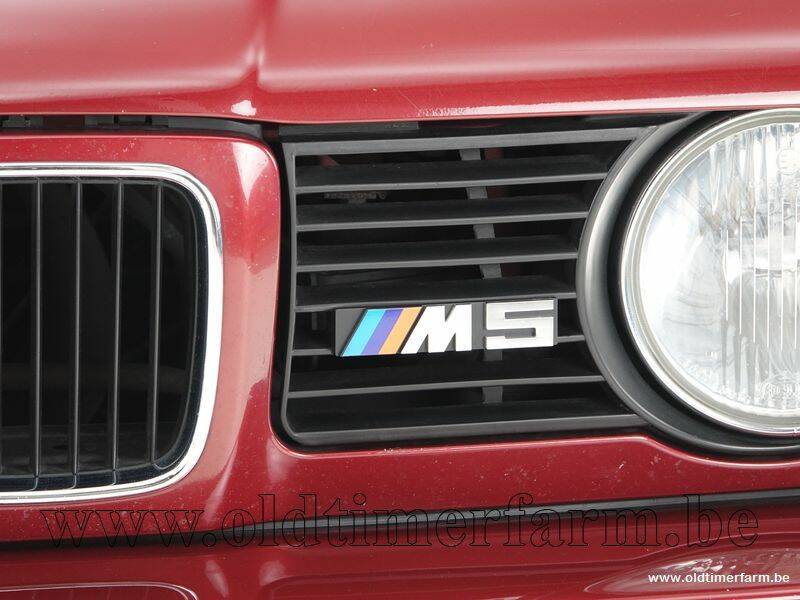 Bild 15/15 von BMW M5 (1992)