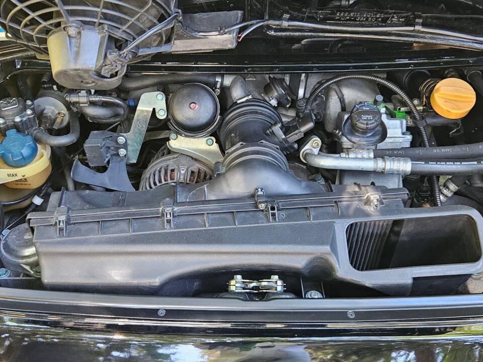 Afbeelding 16/40 van Porsche 911 GT3 (2001)