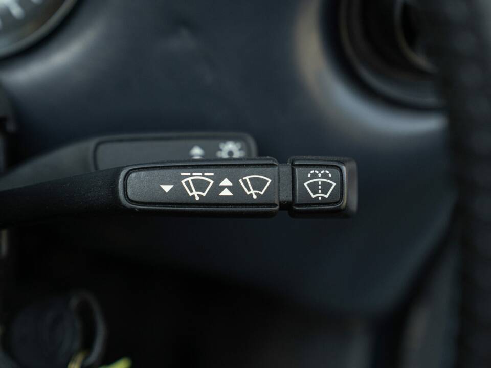 Immagine 49/50 di TVR S2 (1989)