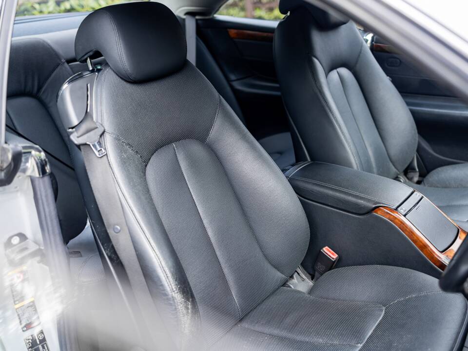 Bild 17/36 von Mercedes-Benz CL 500 (2004)