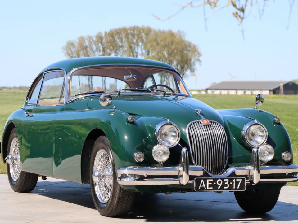 Image 42/50 of Jaguar XK 150 FHC (1959)