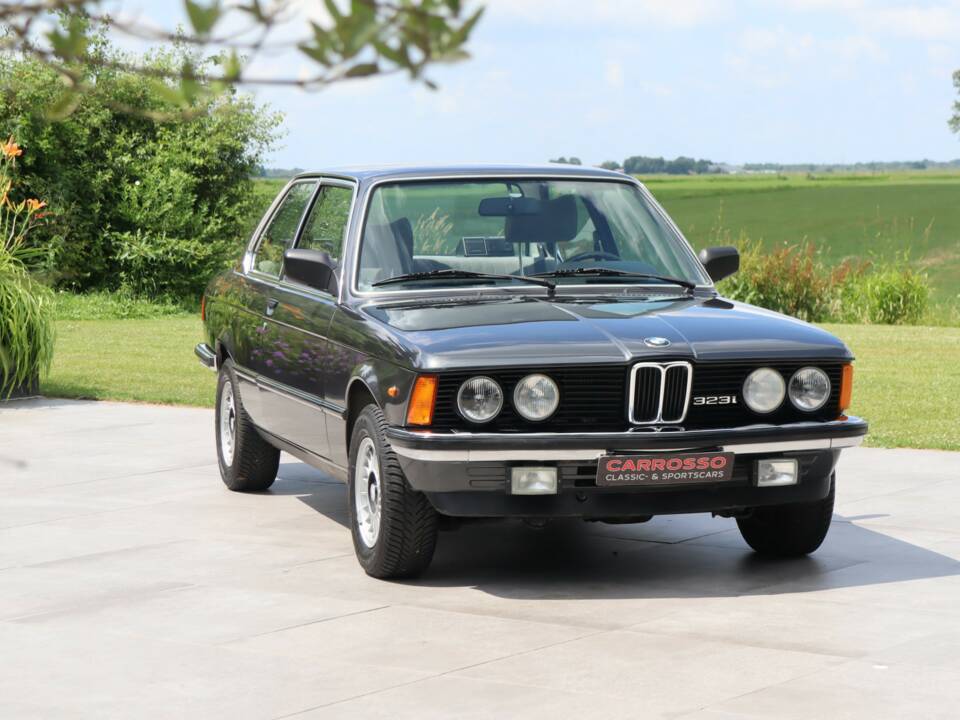 Image 24/50 of BMW 323i (1980)
