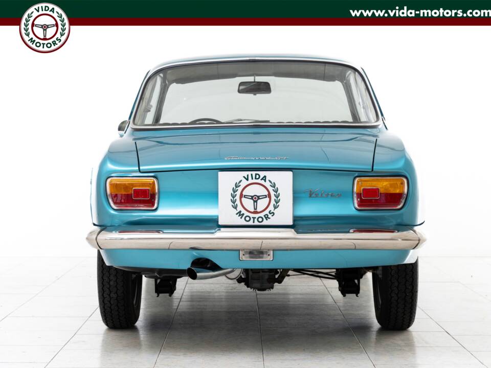 Image 4/15 de Alfa Romeo Giulia 1600 Sprint GT Veloce (1967)