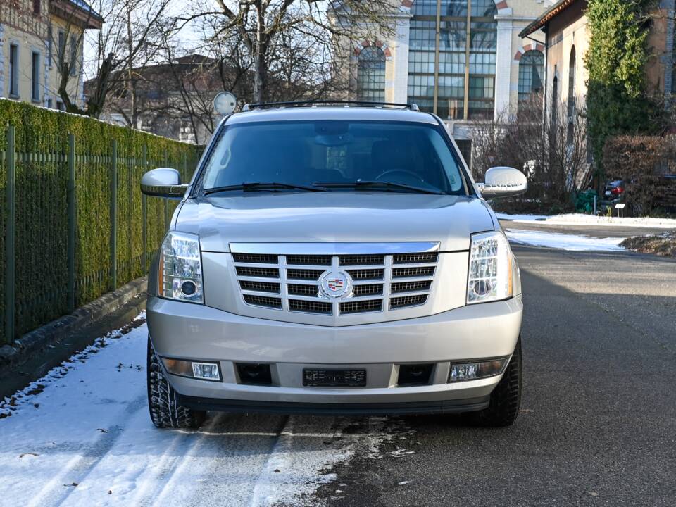 Immagine 5/16 di Cadillac Escalade (2012)