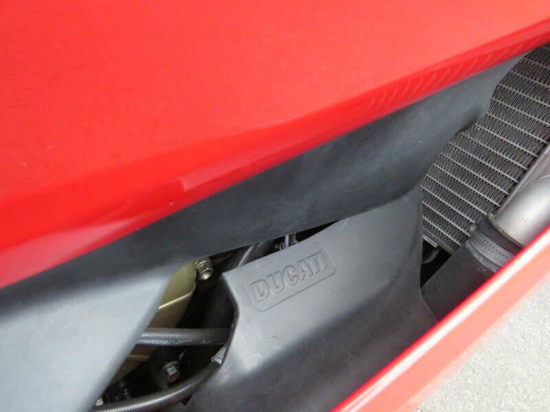 Bild 27/49 von Ducati DUMMY (2017)