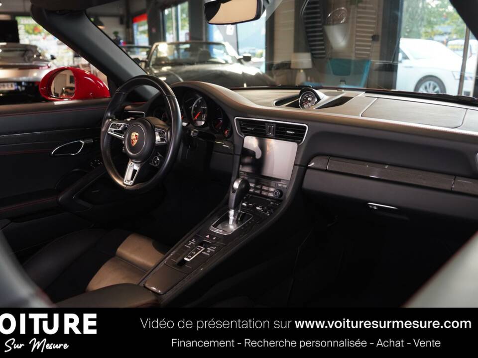Bild 8/33 von Porsche 911 Turbo S (2017)