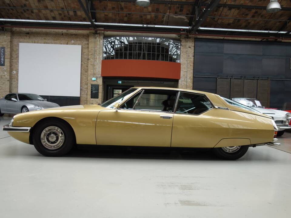 Image 14/32 de Citroën SM injection (1973)