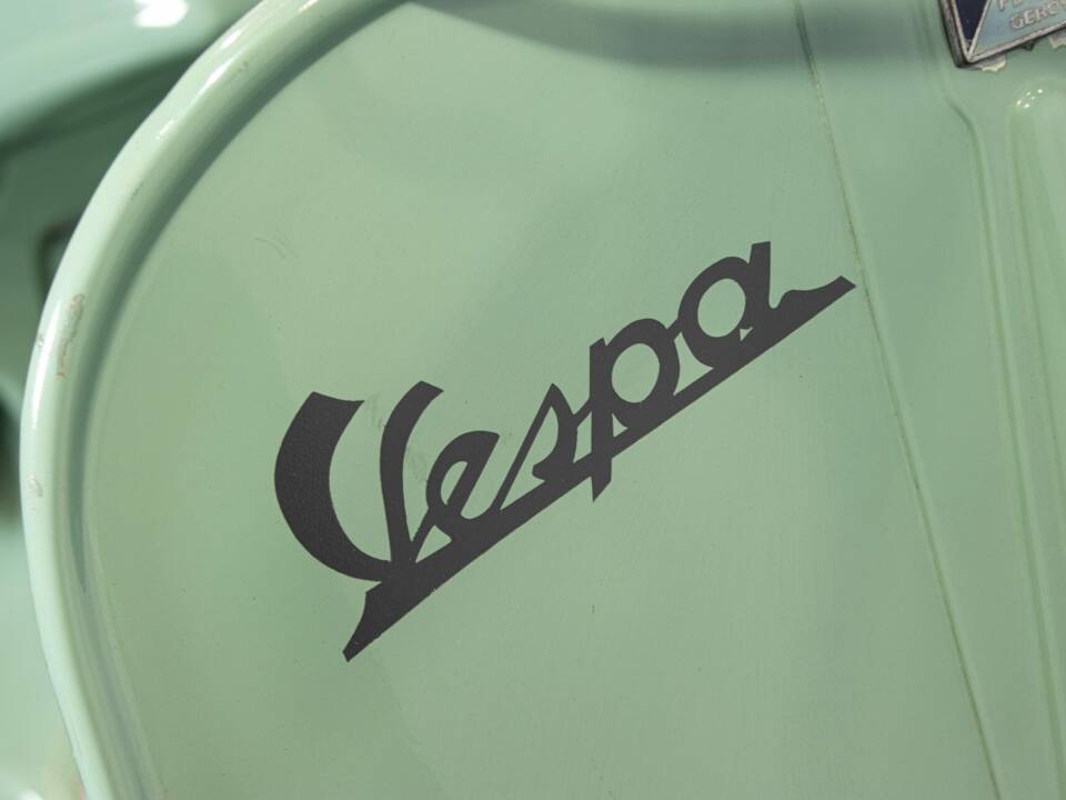 Immagine 39/50 di Piaggio Vespa 125 (1953)