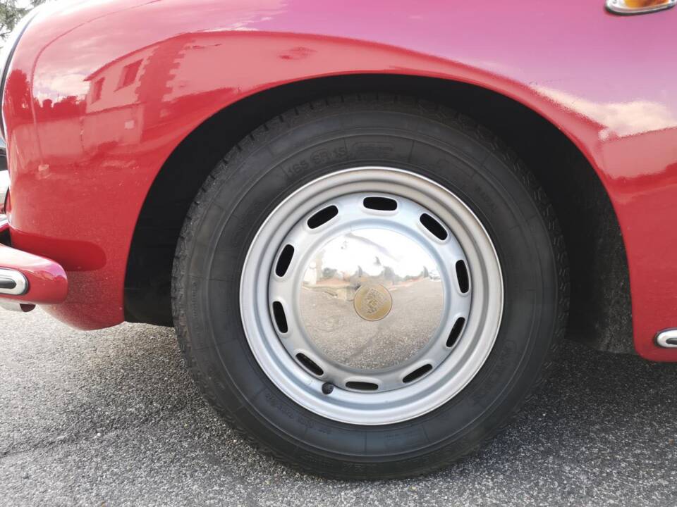 Image 57/63 of Porsche 356 C 1600 (1963)