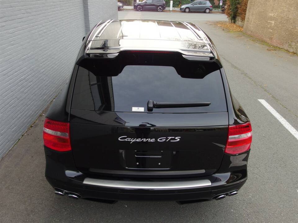 Immagine 12/99 di Porsche Cayenne GTS (2008)