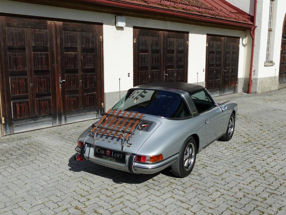 Bild 6/42 von Porsche 911 2.0 T (1968)
