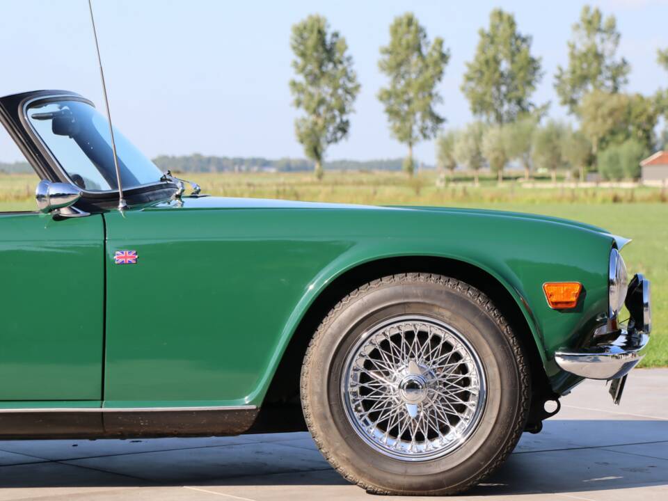 Afbeelding 16/50 van Triumph TR 6 (1971)