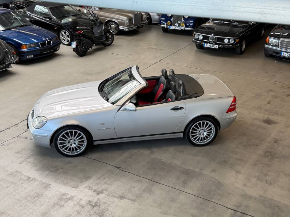 Image 3/51 of Mercedes-Benz SLK 230 Kompressor (1997)