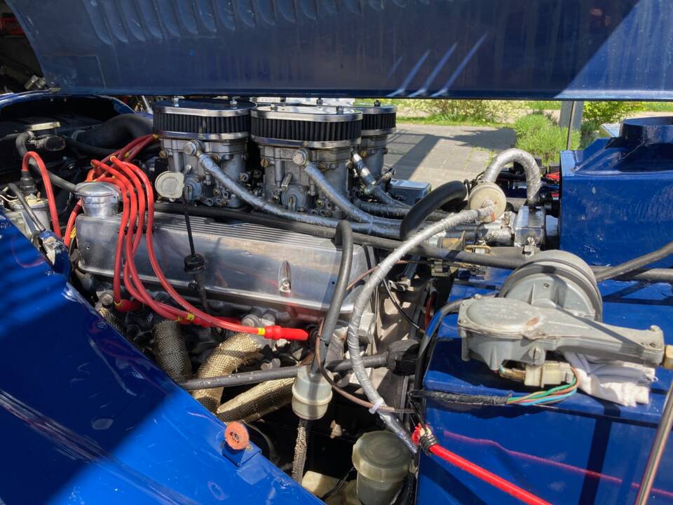 Bild 5/9 von Morgan Plus 8 (1985)