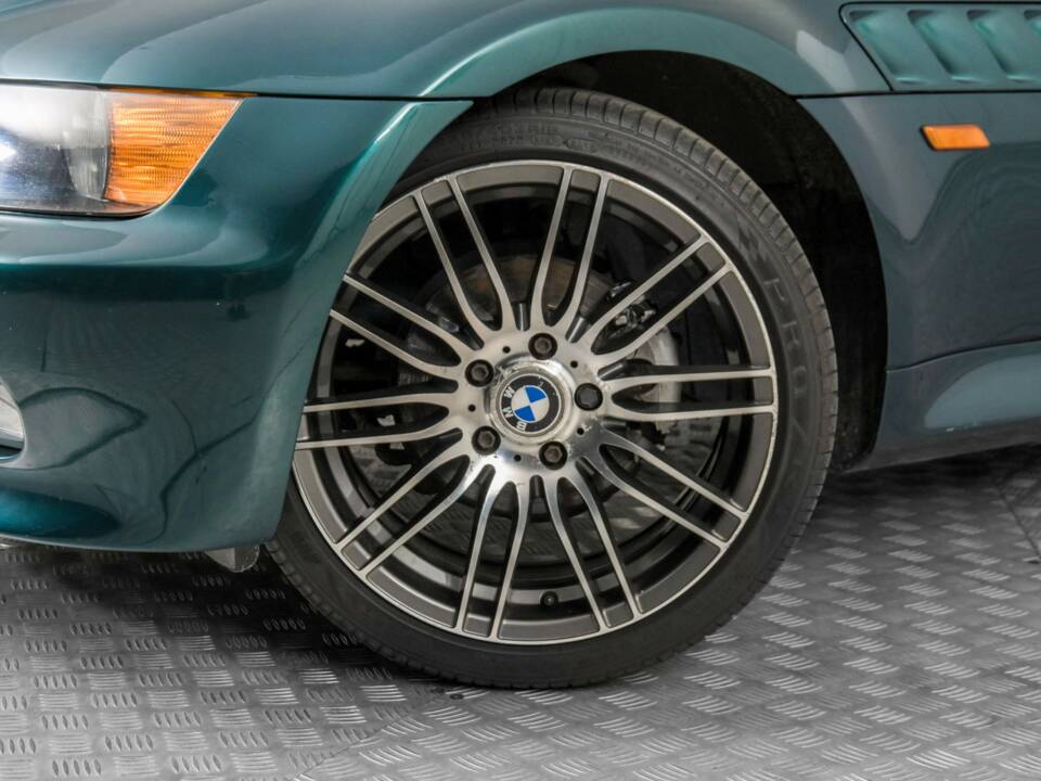 Bild 4/50 von BMW Z3 Roadster 1,8 (1998)