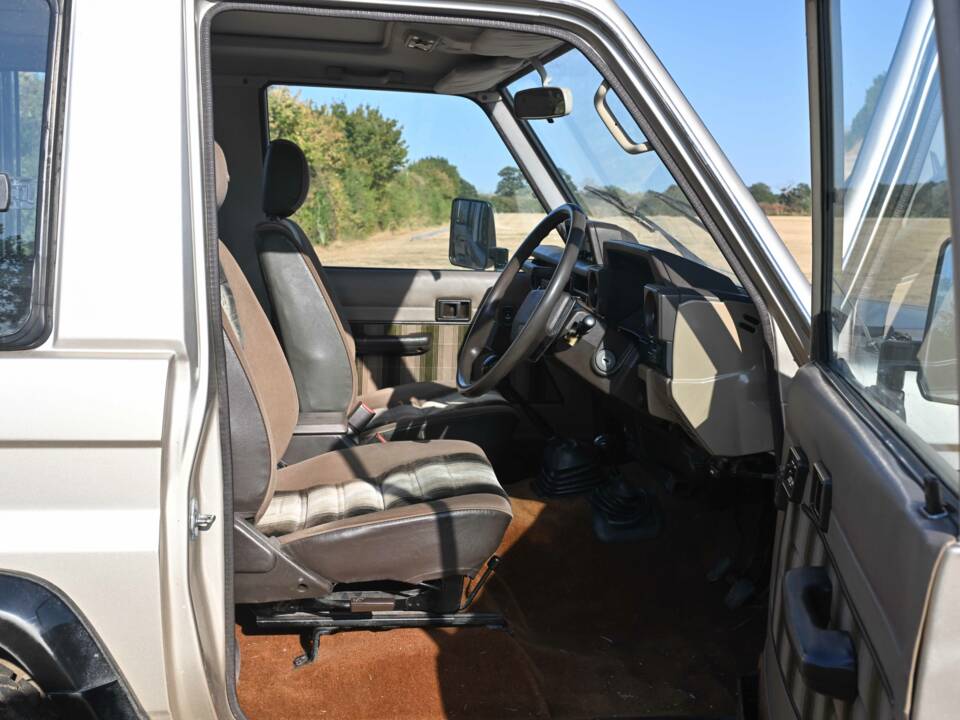 Bild 26/50 von Toyota Landcruiser Turbo LJ 70 (1989)