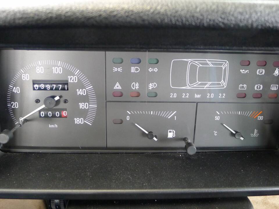 Image 46/47 of Lancia Y10 LX I.E. (1991)
