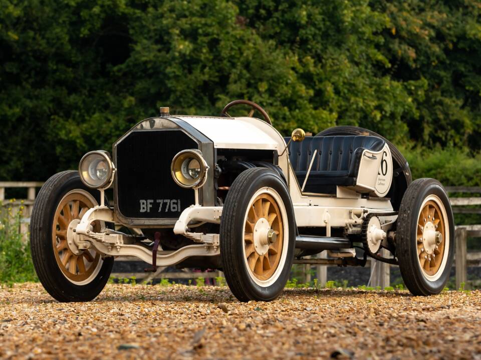 Image 1/29 of American LaFrance Type 40 Speedster (1916)