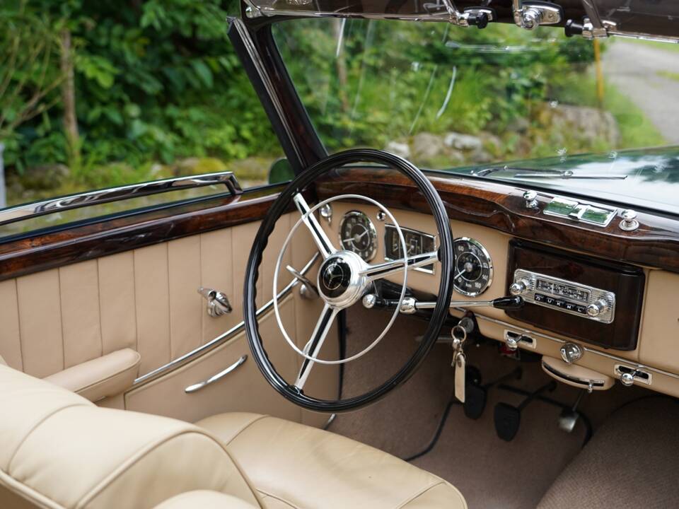 Image 5/22 de Mercedes-Benz 220 Cabriolet A (1953)