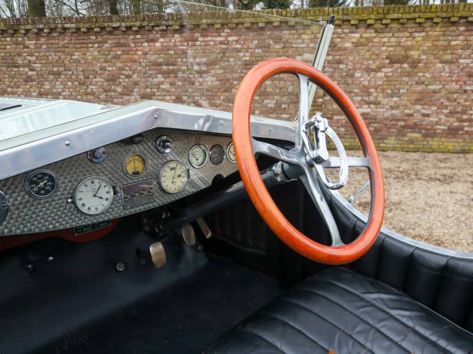 Image 8/50 of Hispano-Suiza 16 HP (1922)