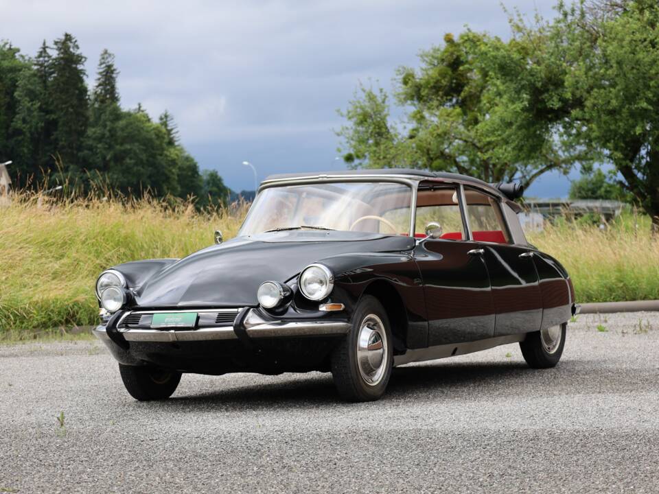 Imagen 2/14 de Citroën ID 19 (1964)