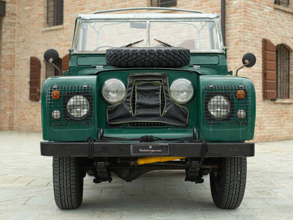 Bild 3/50 von Land Rover 88 (1978)