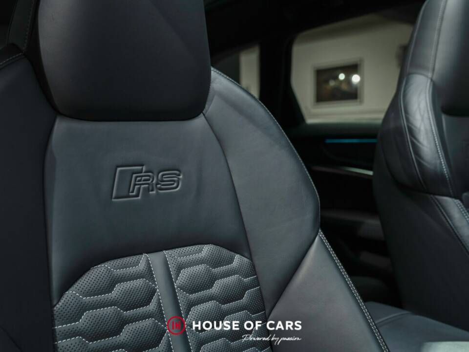 Immagine 18/24 di Audi RS6 Avant (2023)