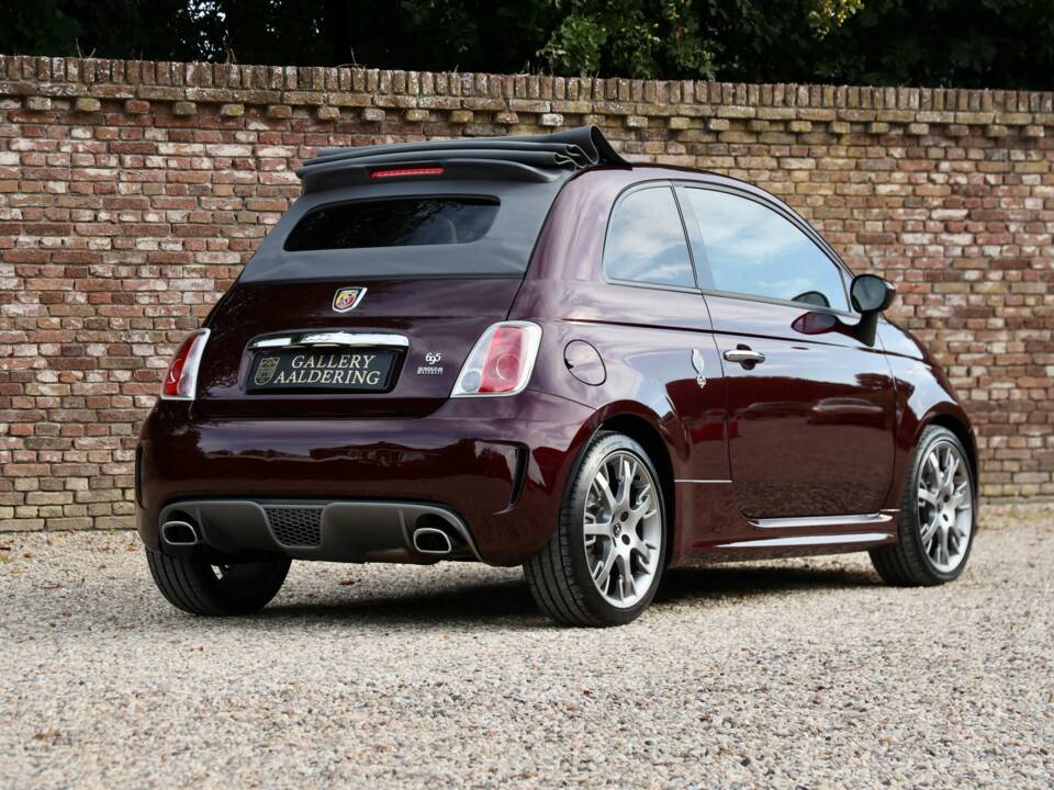 Immagine 6/50 di Abarth 695 &quot;Edizione Maserati&quot; (2013)