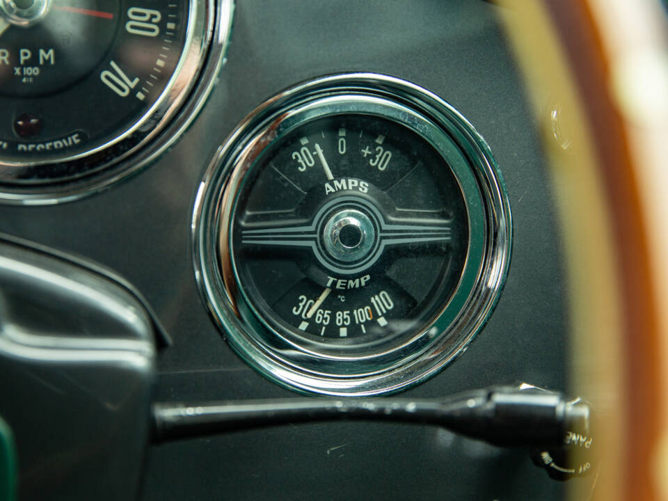 Immagine 26/50 di Aston Martin DB 4 Prototype (1957)
