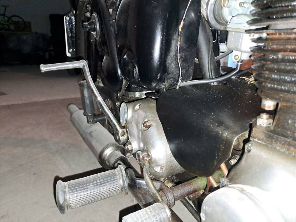 Imagen 13/24 de BSA C 11, C 12 (1957)
