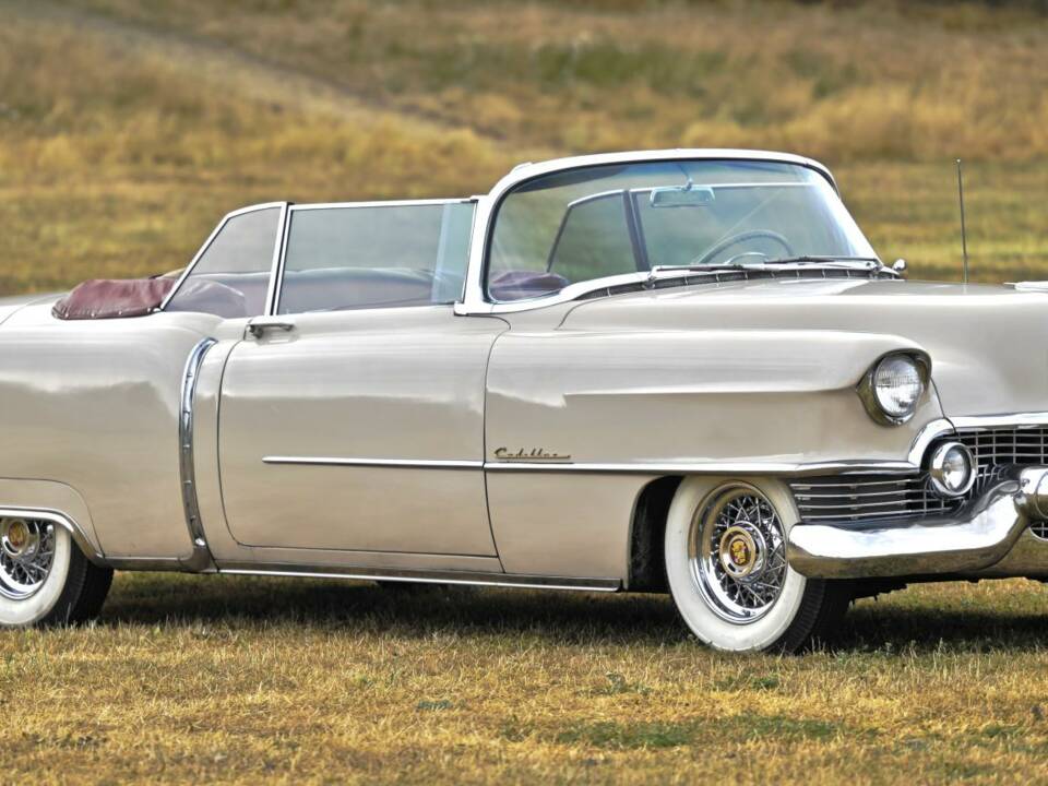 Bild 8/50 von Cadillac 62 Convertible (1954)