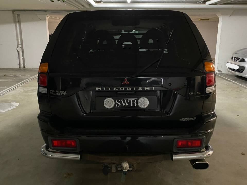 Immagine 5/19 di Mitsubishi Pajero Sport 3.0 V6 (2000)