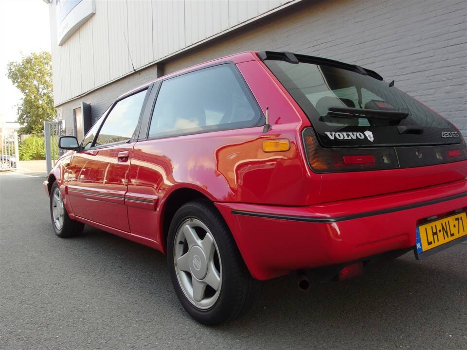 Image 39/93 de Volvo 480 ES (1995)