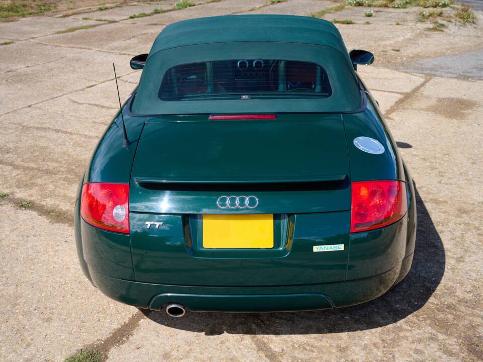 Bild 40/50 von Audi TT 1.8 T (2003)