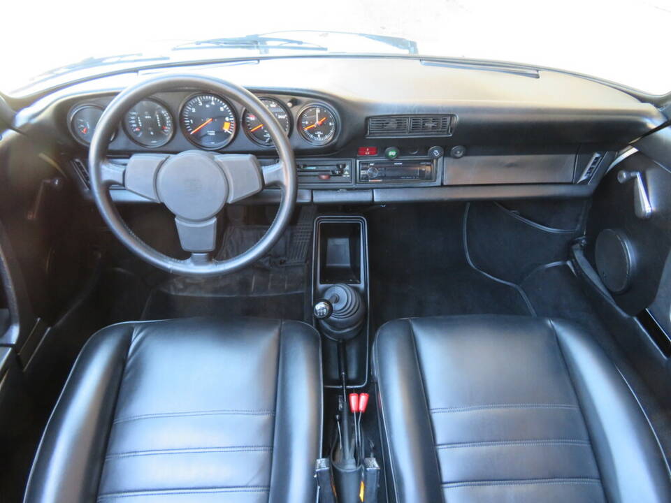 Image 11/20 of Porsche 911 2.7 (1977)