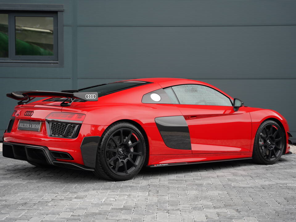 Image 5/50 de Audi R8 V10 plus (2018)