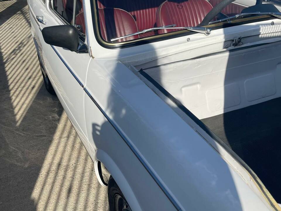 Image 54/56 of SEAT 850 Speciale (1971)