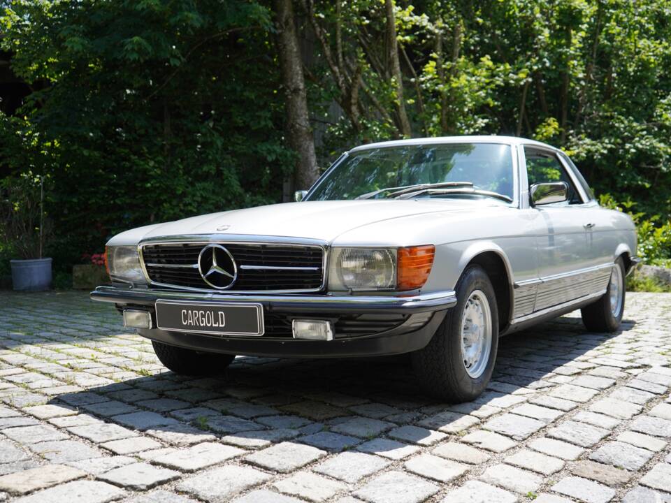 Image 4/29 of Mercedes-Benz 500 SLC (1980)