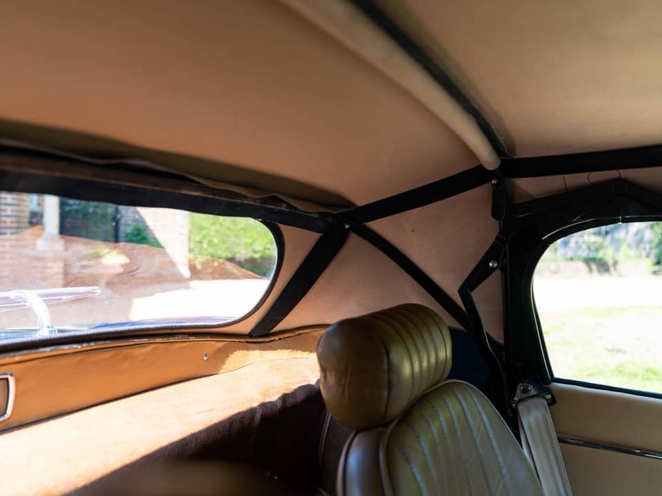 Image 80/86 de Jaguar E-Type (1967)